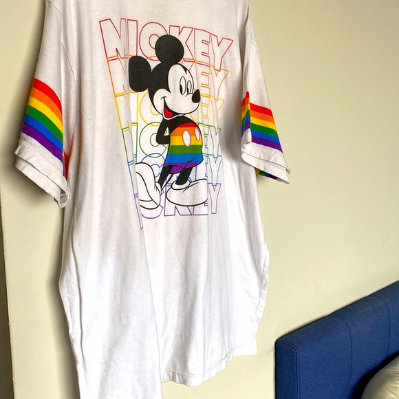 Disney Parks Rainbow Stripe Sleeve Pride Mickey Mouse White T-Shirt XL WDW - Picture 3 of 5